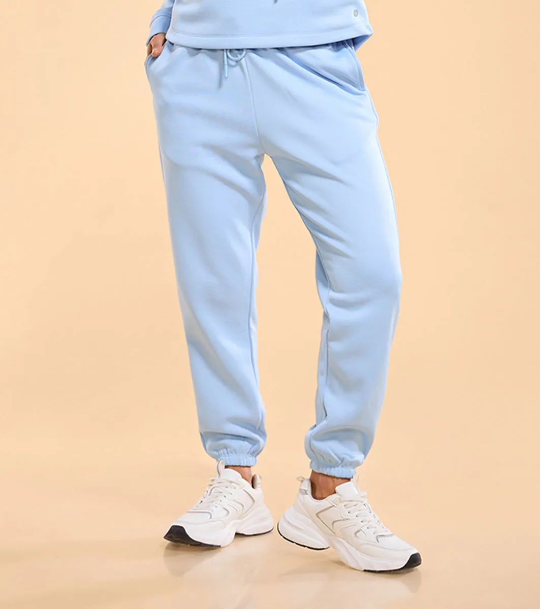 Enamor A404 Fleece Jogger Relax Fit High-Rise Fleece Jogger With Adjustable Drawsting.