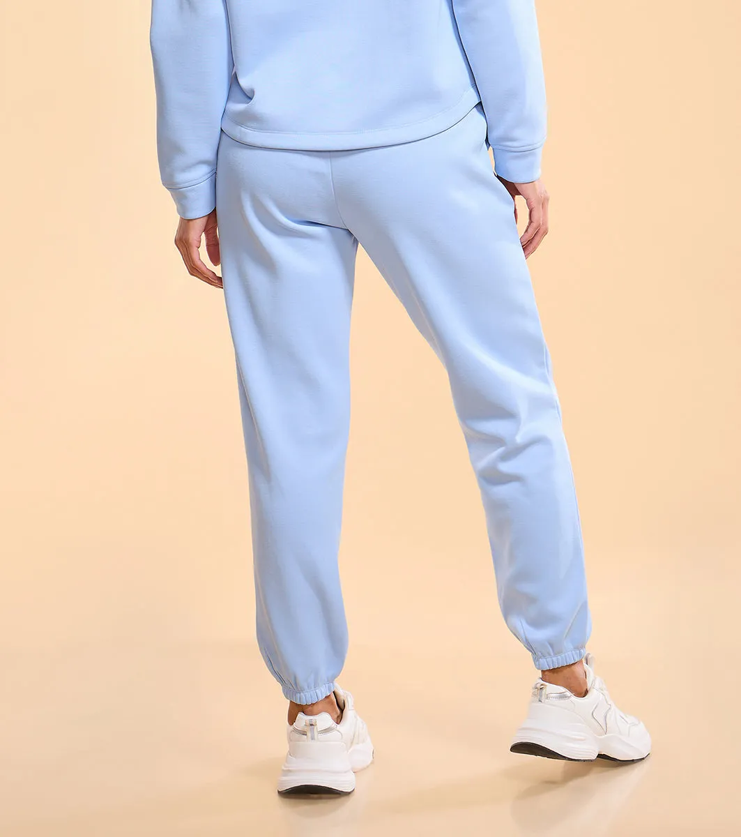 Enamor A404 Fleece Jogger Relax Fit High-Rise Fleece Jogger With Adjustable Drawsting.