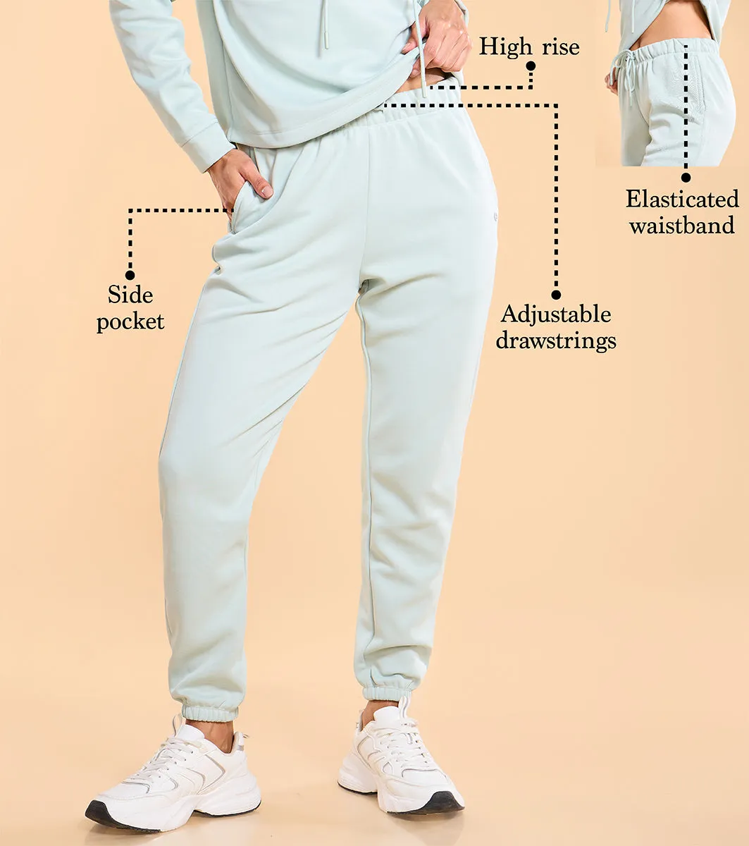 Enamor A404 Fleece Jogger Relax Fit High-Rise Fleece Jogger With Adjustable Drawsting.