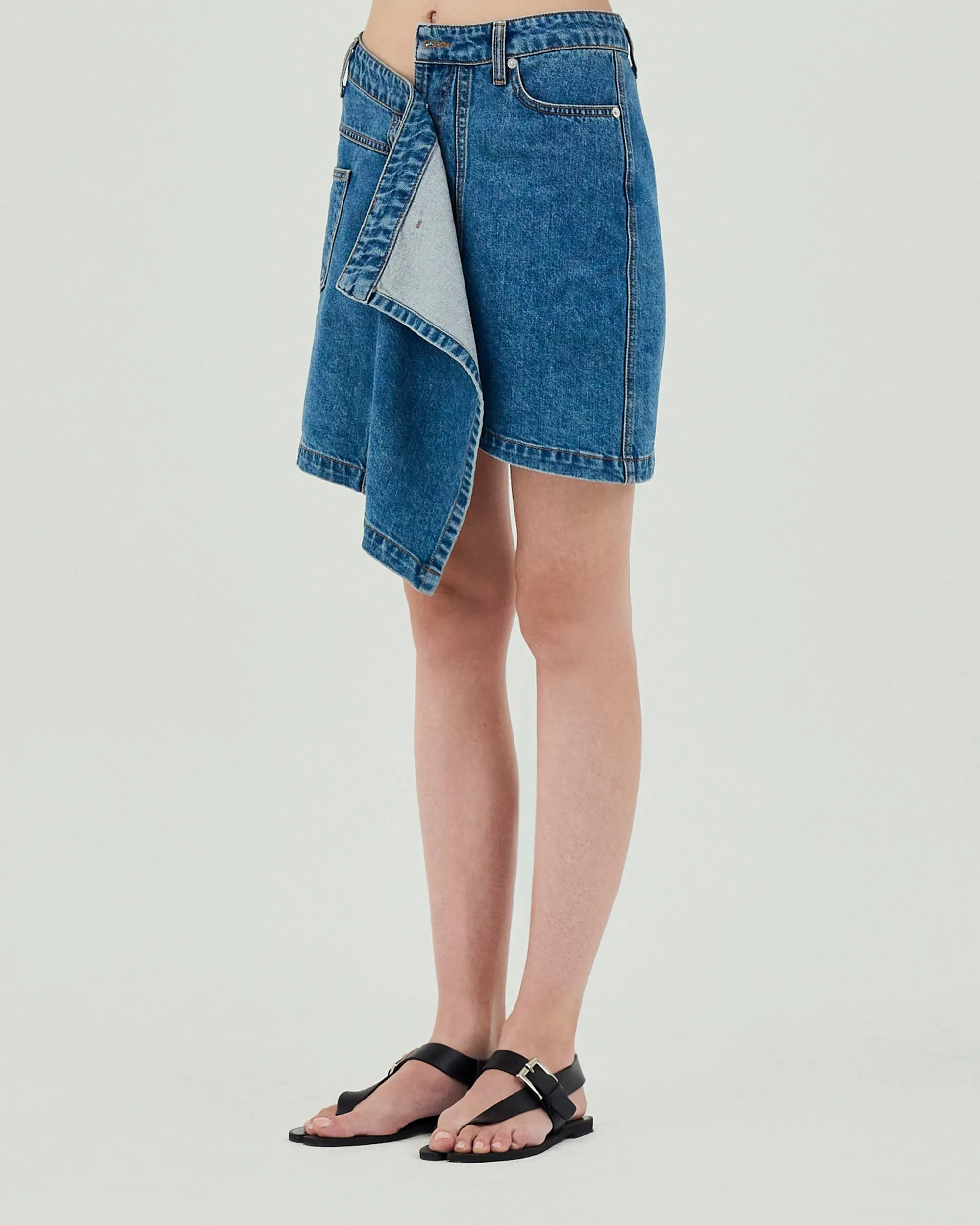 GOEN.J  Asymmetric draped down washed mini denim skirt - Blue